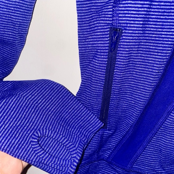 Women’s Lululemon, dark purple, zip up sweatshirt. Great condition. - Picture 4 of 5